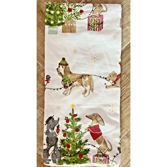 CHRISTMAS PUPPY DOG Kitchen Towel Set of 2 Embroidered BEADED Detailed 20" x 28 - Picture 7 of 12